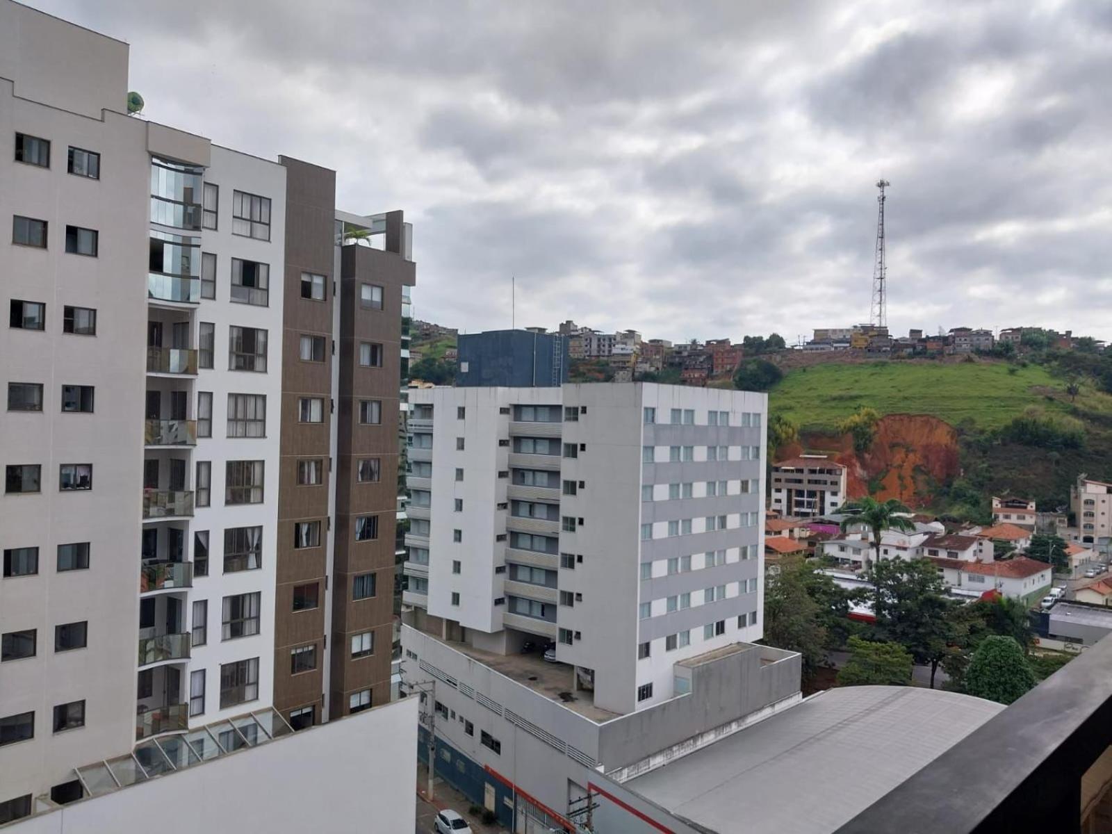 Apartamento Luxo No Centro Ubá Exteriör bild