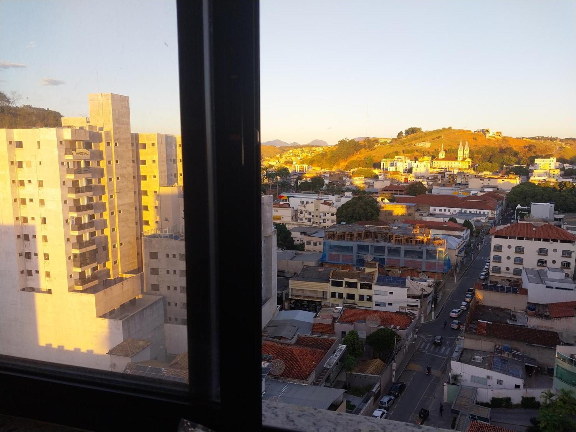 Apartamento Luxo No Centro Ubá Exteriör bild